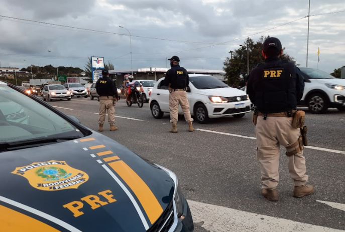 Corpus Christi: PRF reforça fiscalização em rodovias da PB