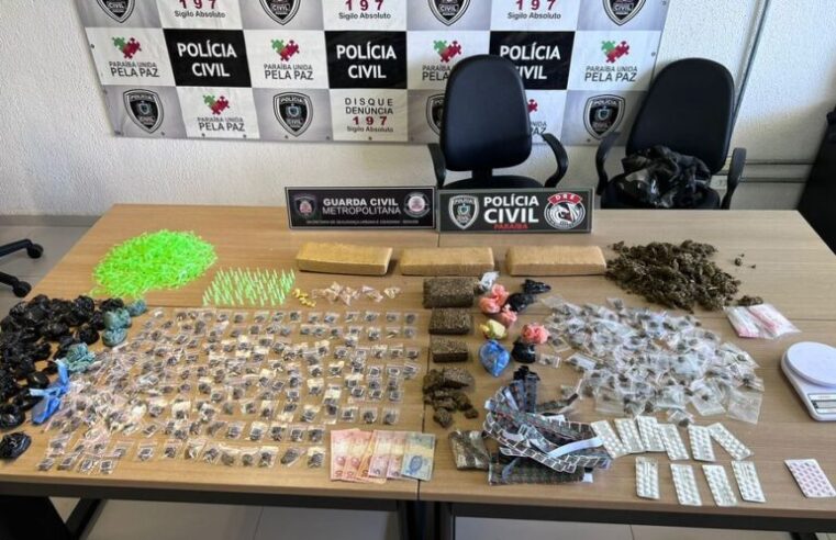 Polícia prende dois homens e apreende maconha, skunk, cocaína e outras drogas no Centro de João Pessoa