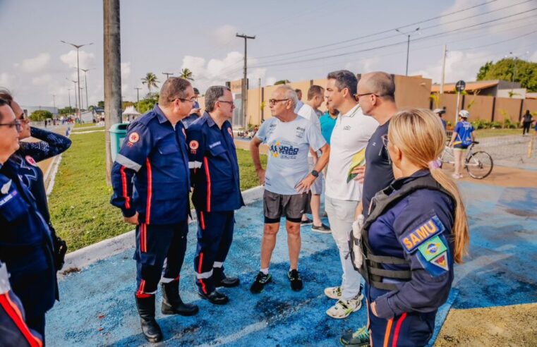 Prefeito Cícero Lucena dá largada para Copa Brasil de Paraciclismo