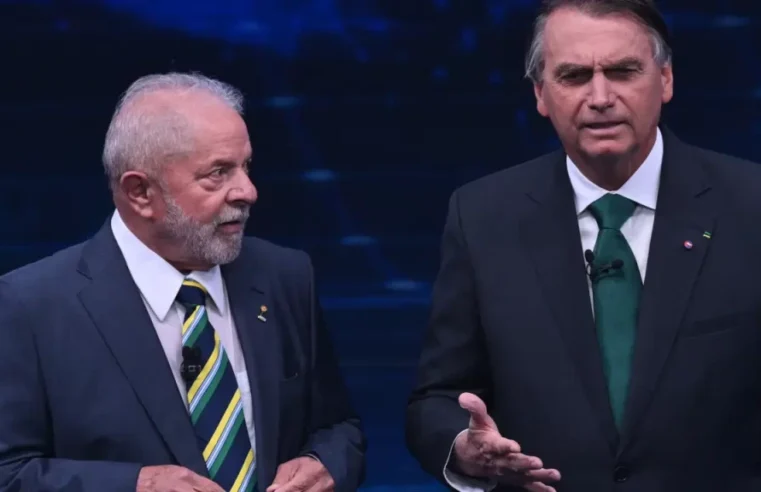 Bolsonaro chama Lula de ‘cachaceiro’ ao criticar número de ministérios