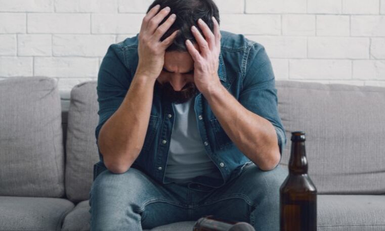 Estudo mostra relação do alcoolismo com risco cardiovascular