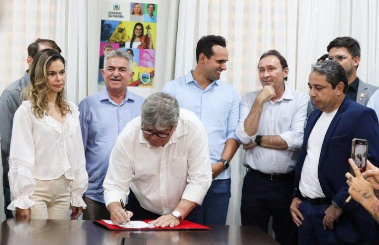 Governador João Azevêdo assina contrato de concessão do Rodo-shopping do Cajá/PB