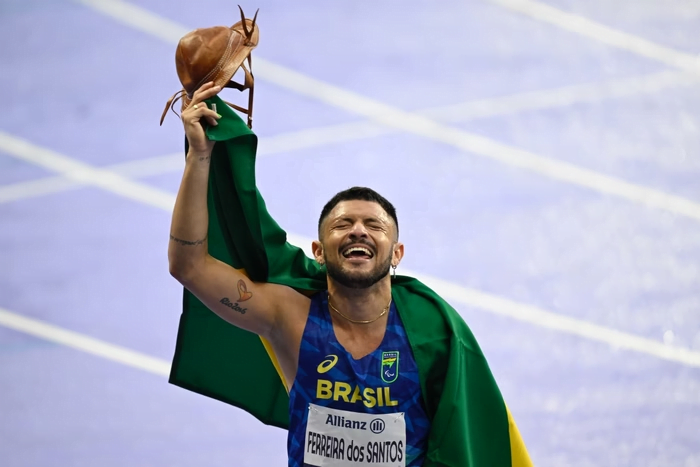 Paralimpíadas: paraibano Petrúcio Ferreira conquista o tricampeonato nos 100m