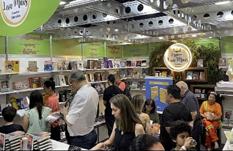 Livro focado em vendas no LinkedIn é lançado na Bienal de SP