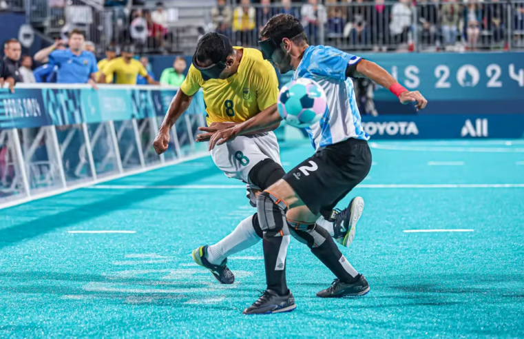 Paralimpíadas: Brasil perde para Argentina nos pênaltis e está fora da final do futebol de cegos pela 1ª vez