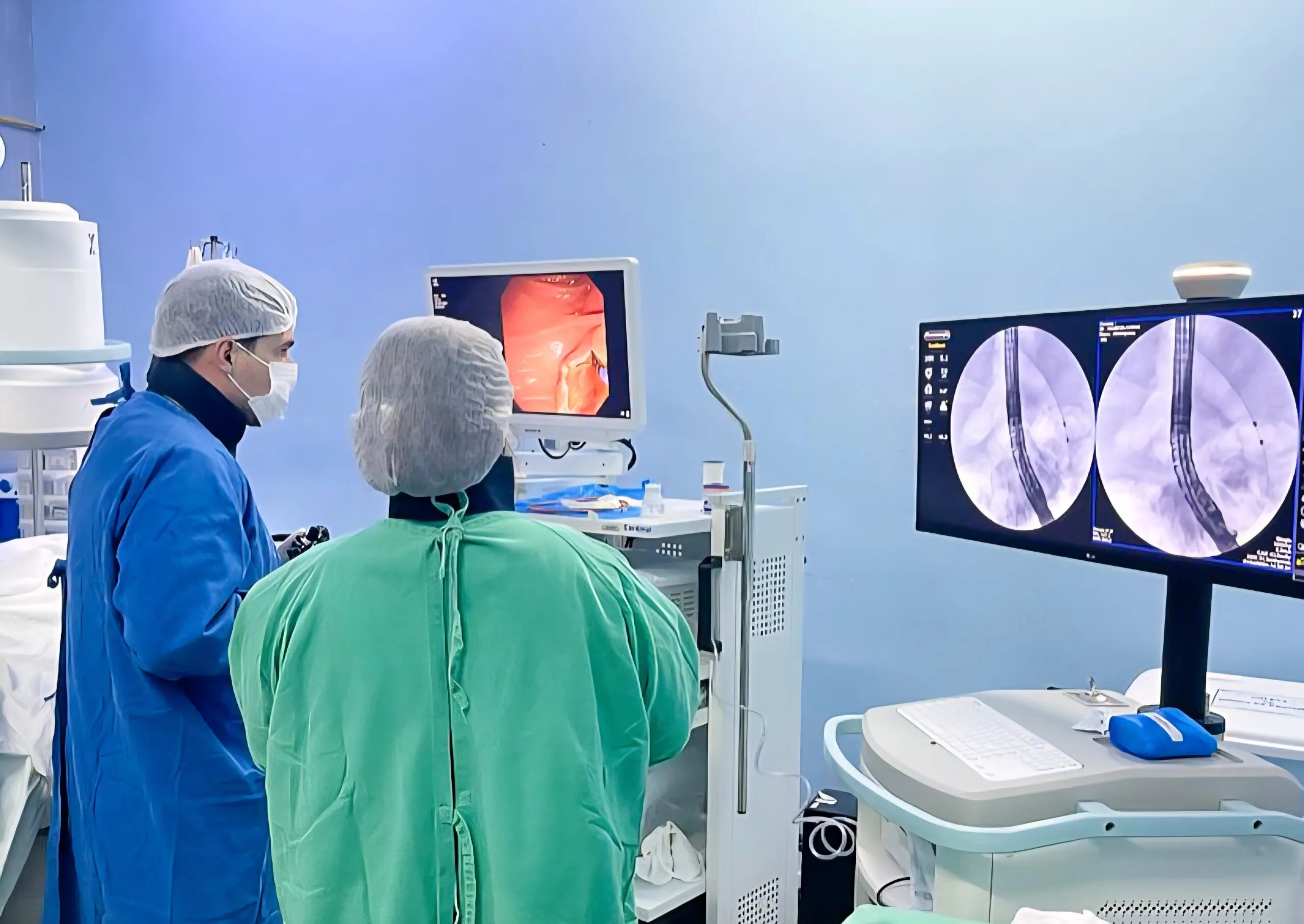 SUS na Paraíba: Revolução no Tratamento de Câncer de Reto com Técnica Inédita que Evita Cirurgia Aberta e Colostomia Definitiva