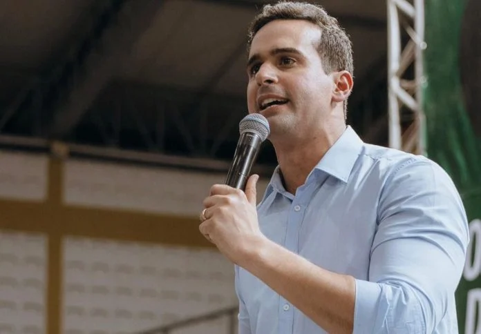 Lucas Ribeiro Lidera Pesquisa em Campina Grande para Governo da PB, Superando Efraim e Cícero em Cenário Estimulado
