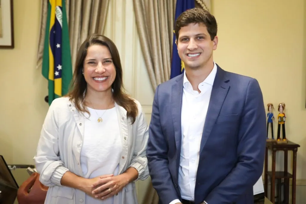 Paraíba Lidera Crescimento do PIB e João Campos Usa Dados Para Criticar Raquel Lyra em Pernambuco