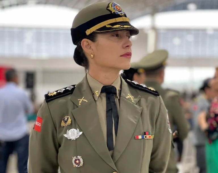Comandante da PM na Paraíba denuncia importunação sexual e ataques homofóbicos em redes sociais