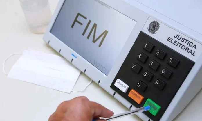 Eleições 2026: Saiba como consultar e alterar seu local de votação online antes do prazo final de 6 de maio