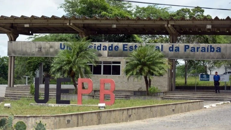 Governo da PB Forma Jovens em Tecnologia: Projeto Limite do Visível Certifica Novos Profissionais de Análise e Ciência de Dados