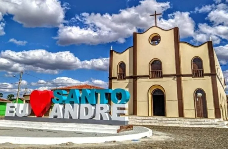 Prefeito de Santo André-PB na mira do TCE: Contas de 2023 reprovadas por calote no INSS e festas em meio à crise