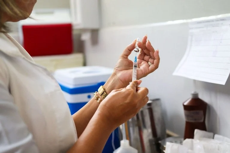 João Pessoa: Vacinação contra Dengue, Covid-19 e mais em Pontos Fixos e Móveis; Veja Locais e Horários