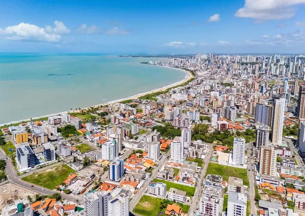 Carnaval 2026: João Pessoa se Consolida como Destino Litorâneo Queridinho dos Brasileiros, Revela Booking.com
