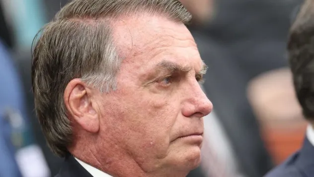 Moraes exige detalhes da rotina de Bolsonaro na Papudinha: Visitas, saúde e atividades sob lupa do STF
