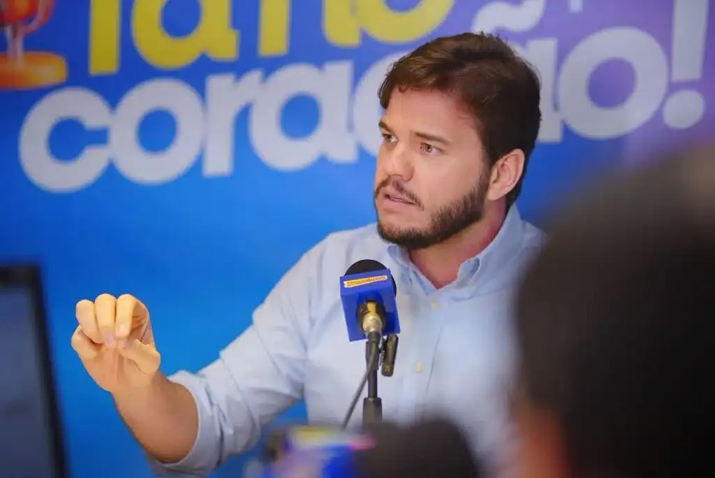 Crise na Saúde de Campina Grande: Bruno Cunha Lima Articula Base Aliada Diante de Possível Paralisação de Hospitais; Entenda o Conflito!