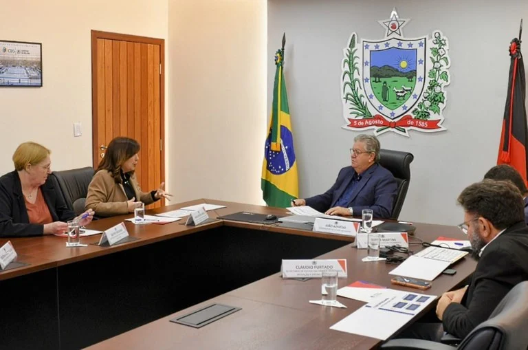 João Azevêdo e Grupo Ser Educacional traçam parcerias para impulsionar Ensino Técnico na Paraíba via Propag
