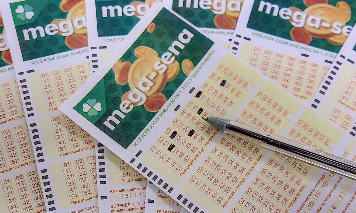 Mega-Sena: Prêmio de R$ 115 Milhões Acumula Pela 11ª Vez e Mobiliza Apostadores em Todo o Brasil
