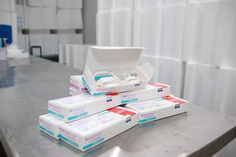 Paraíba Protege Bebês: Nova Vacina Contra VSR Garante Saúde em Maternidades e CRIE