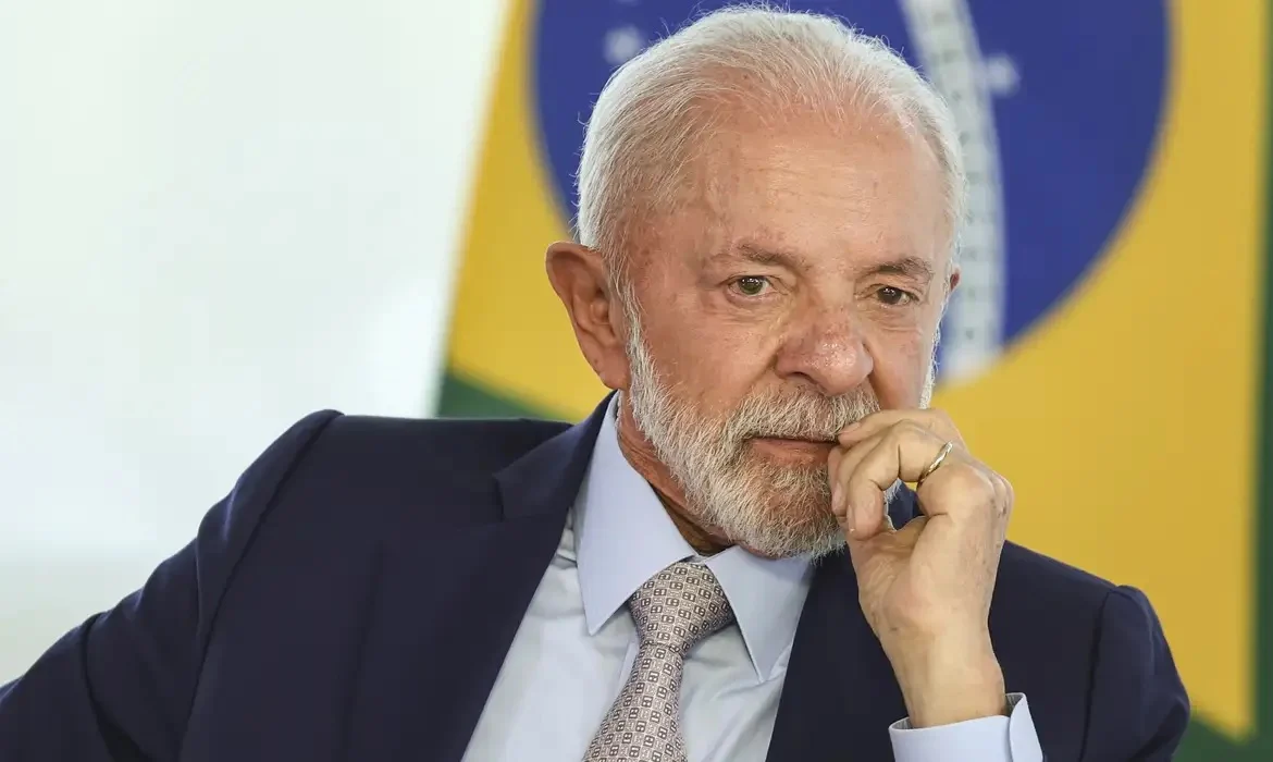 Lula mira Senado: Governo PT planeja barrar maioria bolsonarista e evitar impeachment de ministros do STF