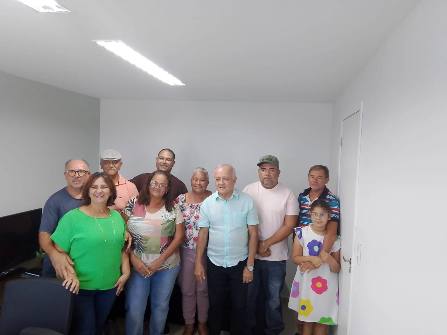 Energia em Crise nas Marinas do Abiaí: Moradores Sofrem com Falta de Luz e Prejuízos