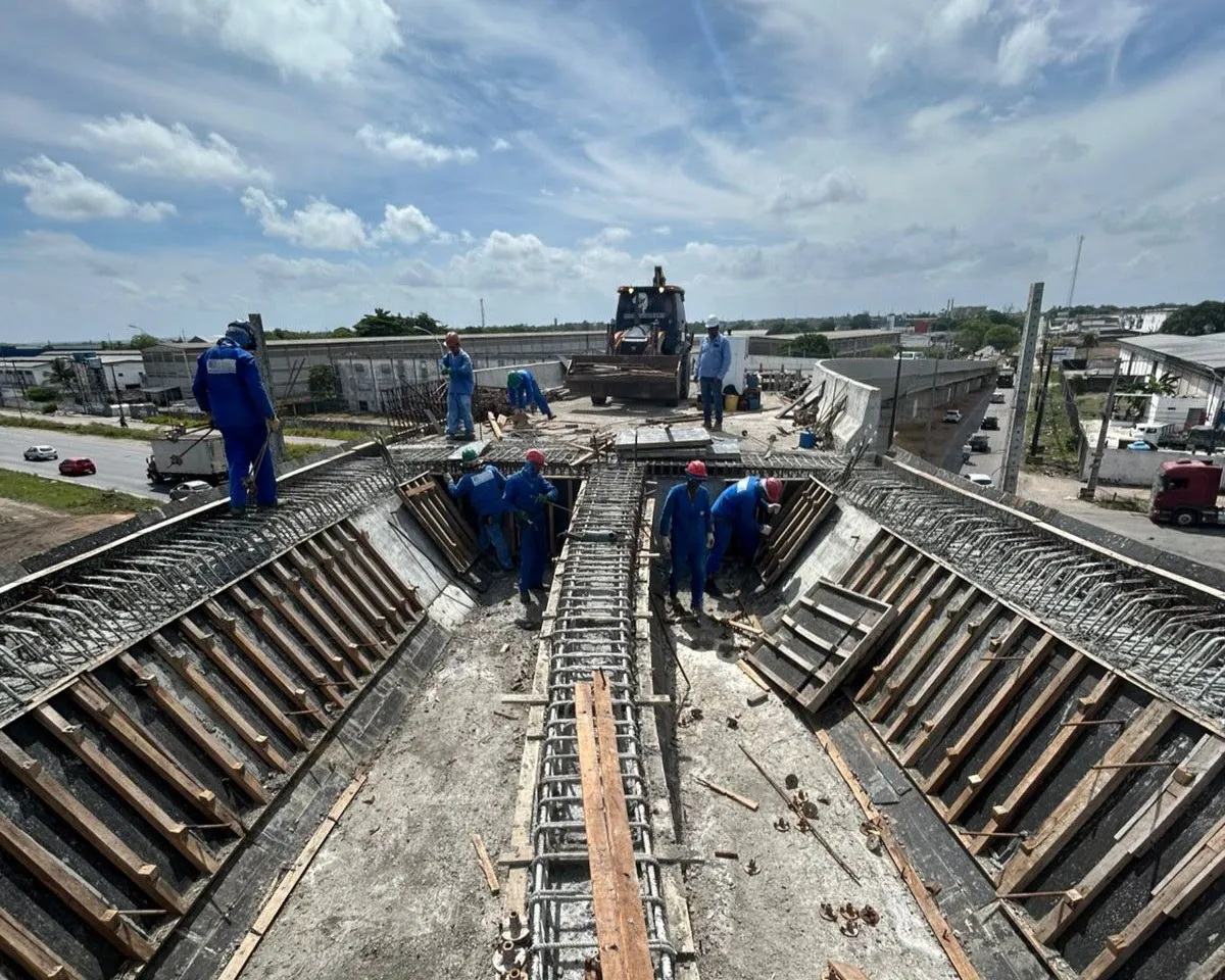Viaduto Bairro das Indústrias e Costa e Silva na BR-101: Obras Avançam e Prometem Fim de Histórico de Acidentes no 1º Semestre