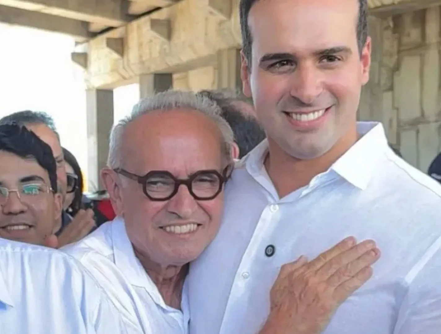 Lucas Ribeiro descarta ‘cipó’ de Cícero Lucena e rebate: ‘Velha política, de resolver na bala, já passou’