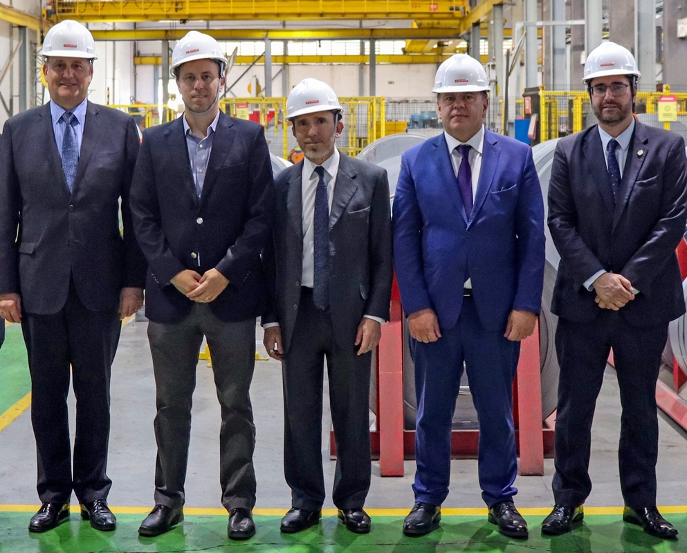 Embaixador da Argentina visita fábrica da Barbieri no Paraná