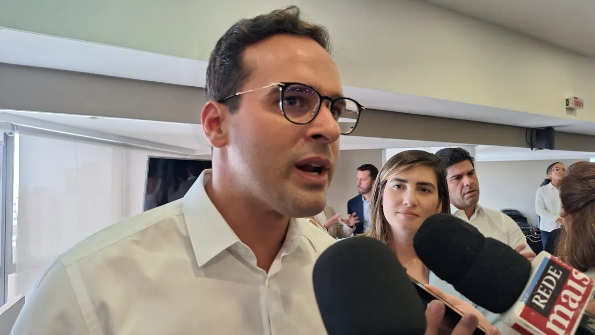 Lucas Ribeiro rebate críticas e lista obras do governo na Paraíba