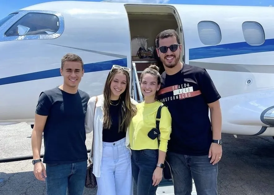 Nikolas Ferreira e Pastor usaram jatinho de CEO do Banco Master em caravana pelo Nordeste em 2022