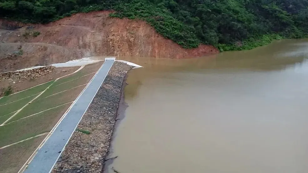 Paraíba: João Azevêdo anuncia mais de R$ 726 milhões em investimentos históricos para barragens e estradas, impulsionando a segurança hídrica e infraestrutura
