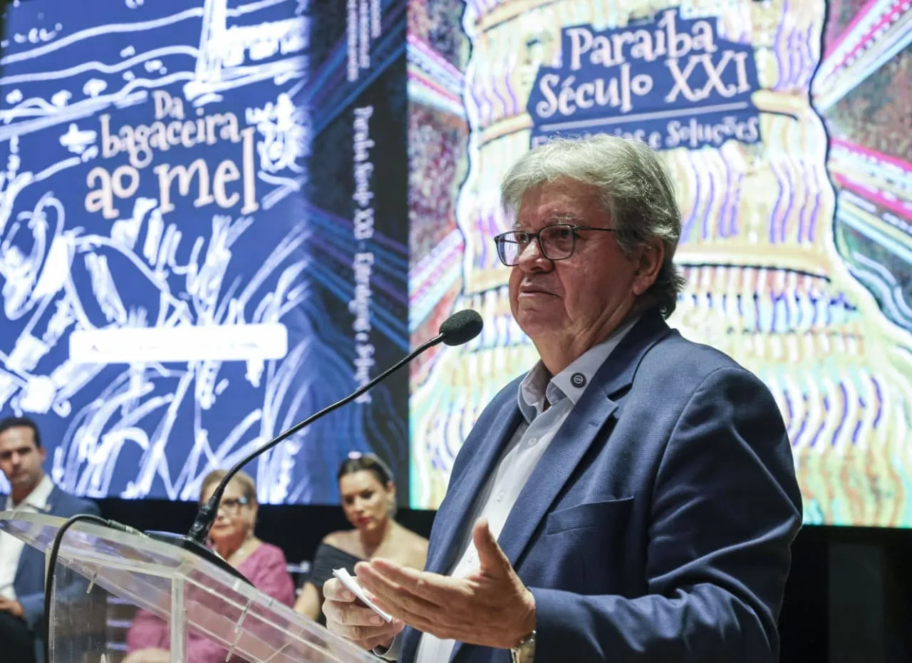 João Azevêdo e Lucas Ribeiro Debatem o Futuro da Paraíba em Lançamento de Obras Estratégicas para o Desenvolvimento do Estado no Século XXI