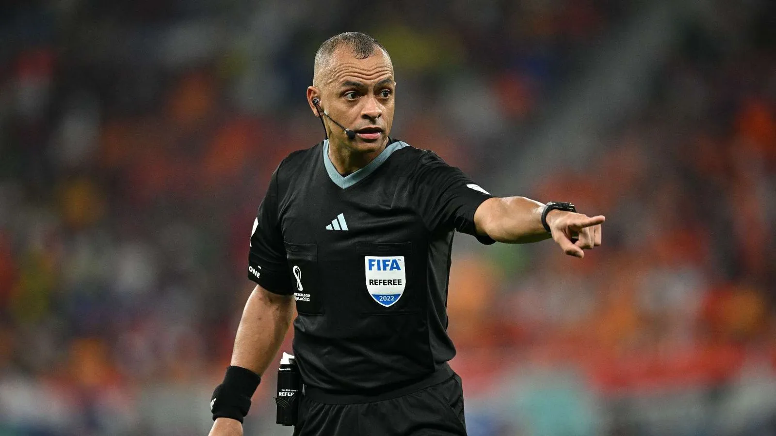 Árbitro de Copa do Mundo, Wilton Pereira Sampaio, apita a final do Paraibano 2026