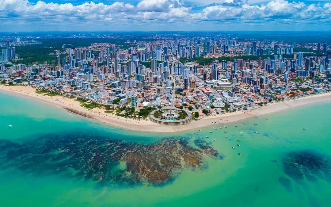 João Pessoa se consolida entre os 10 destinos turísticos mais procurados do Brasil, impulsionada por investimentos e cultura