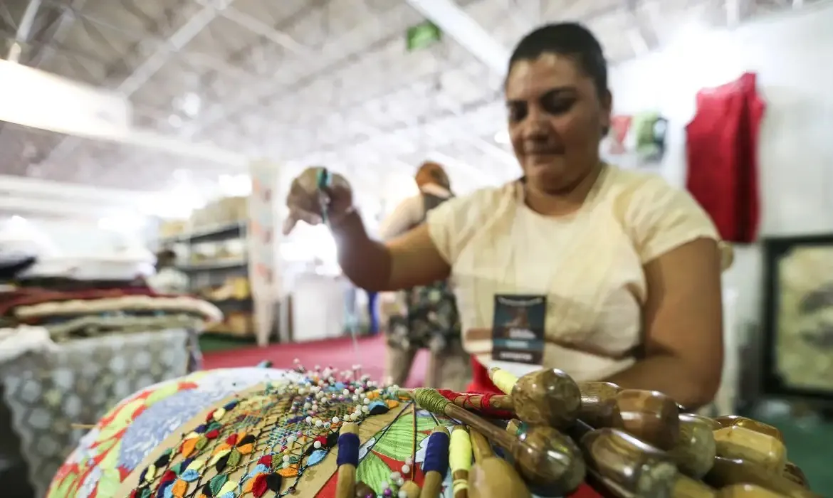 Paraíba Impulsiona Mulheres Empreendedoras Sustentáveis: Concorra a Vagas em Feira de Economia Criativa no Parque Solon de Lucena