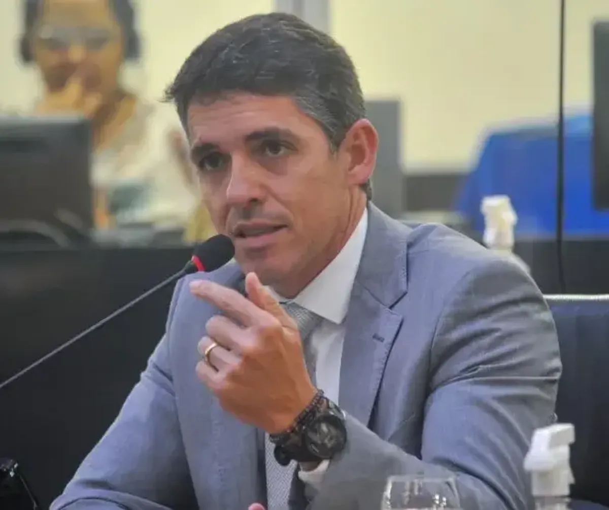 Tovar Correia Lima sugere Pedro Cunha Lima como vice de Cícero Lucena
