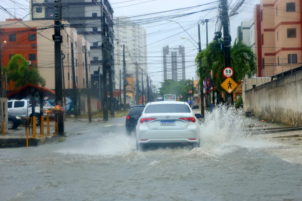 Alerta de chuva na PB 86 cidades em risco hoje
