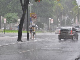 Alerta na Paraíba 199 cidades em risco com chuvas fortes e ventos