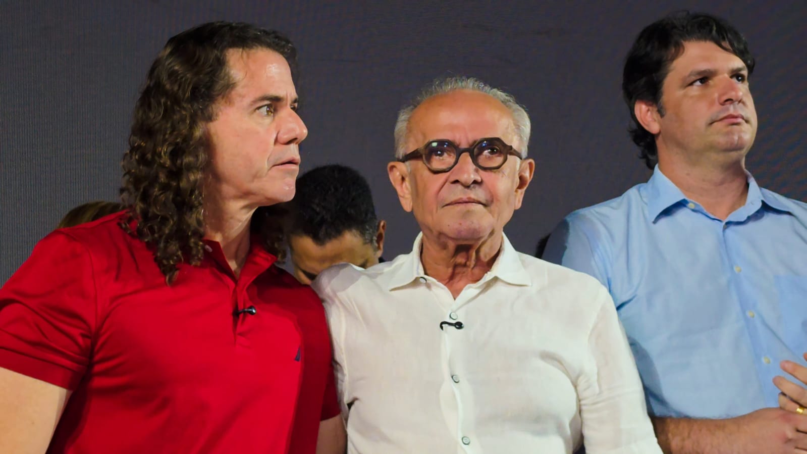 Cícero tem apelo de Veneziano para seguir em frente na política