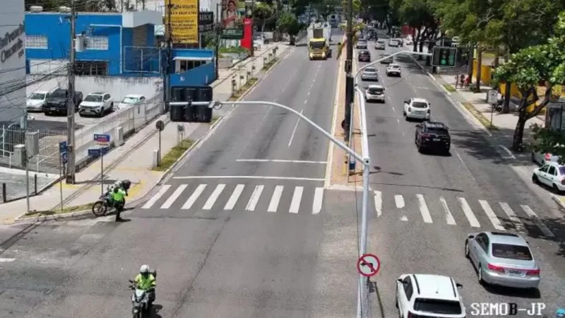 João Pessoa Brilha em Inovação Urbana: Projeto de Semáforos Inteligentes Leva Prêmio Nacional