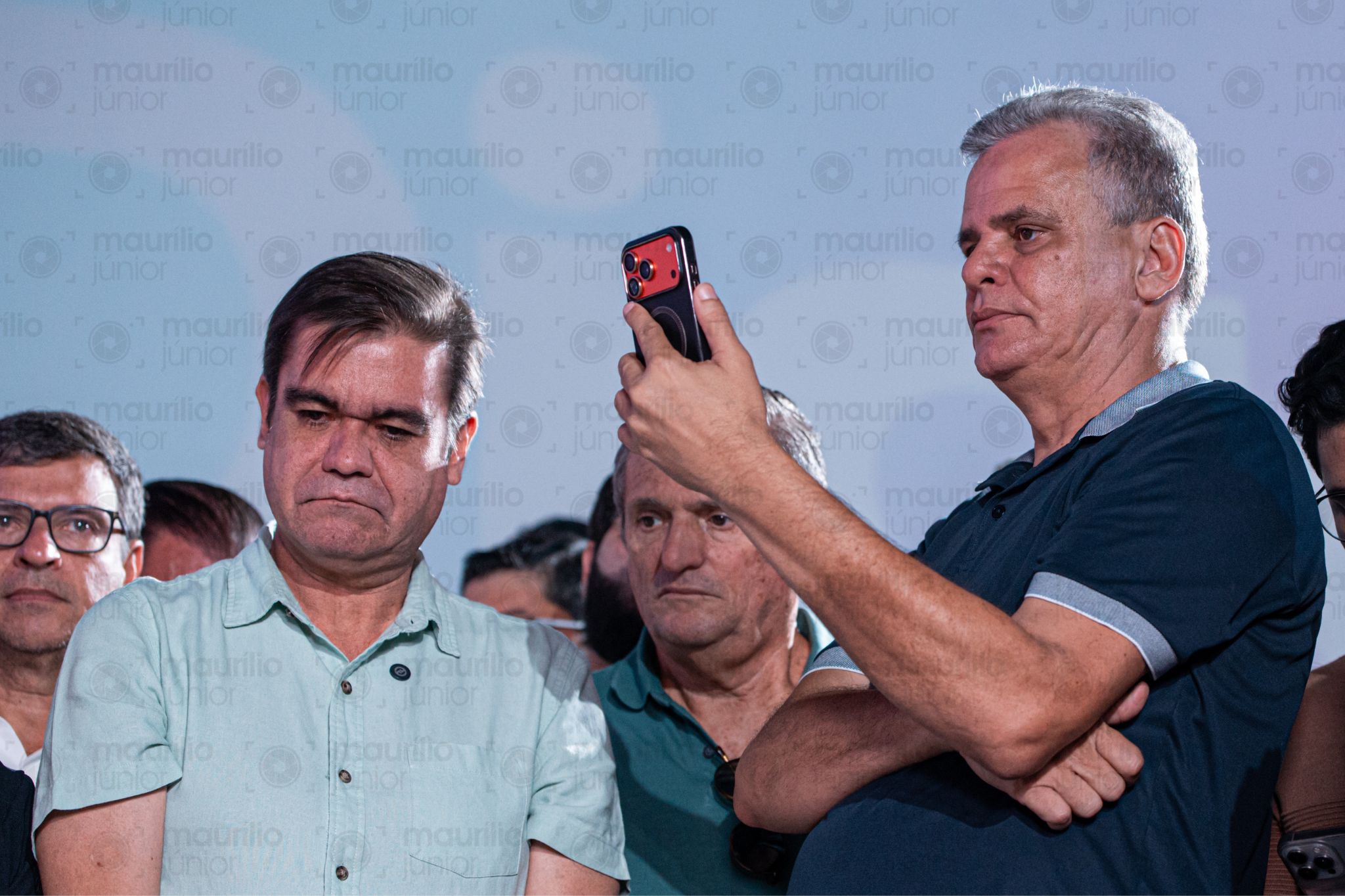 Mofi revela tensão e expõe risco de Cícero Lucena ficar sem vice agora