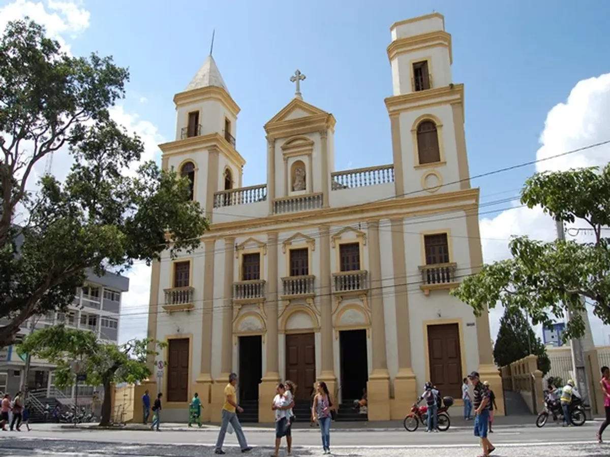 O que abre e fecha hoje em Campina Grande na Sexta Santa não perca a viagem