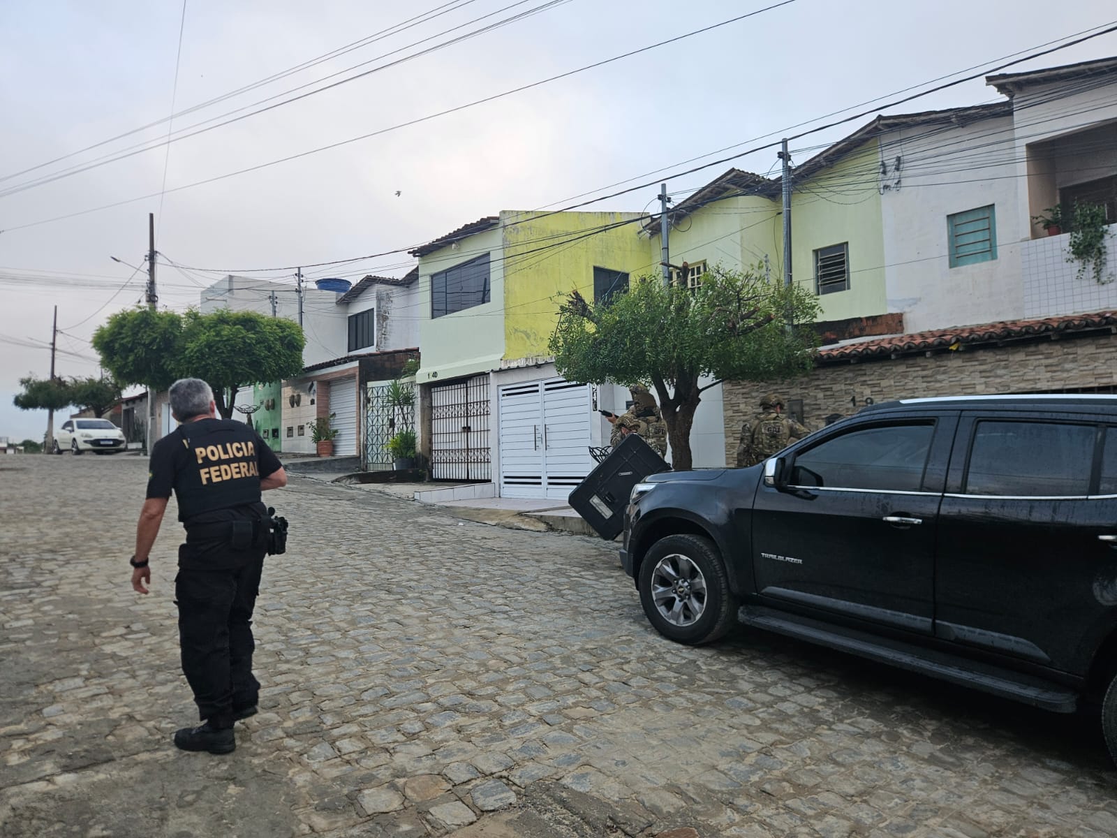 Polícia Federal prende suspeitos de tráfico em presídio após apreensão