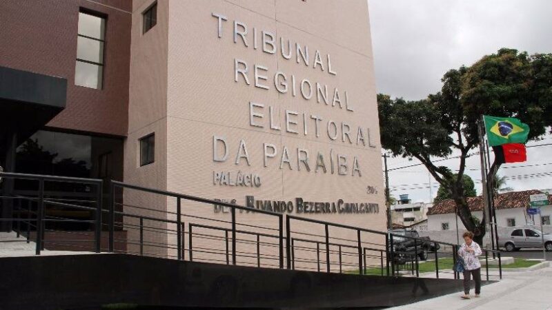 Portais do TSE e TREs fora do ar nesta segunda por atualização