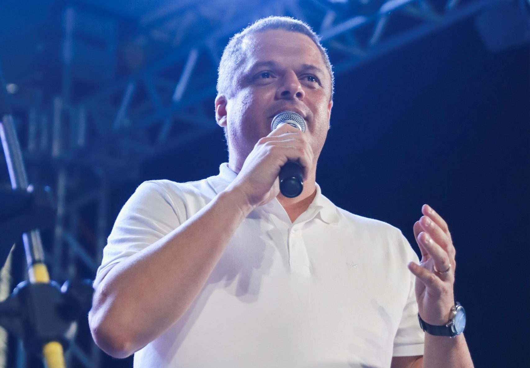 Prefeito de Cabedelo é afastado e investigado por fraude milionária