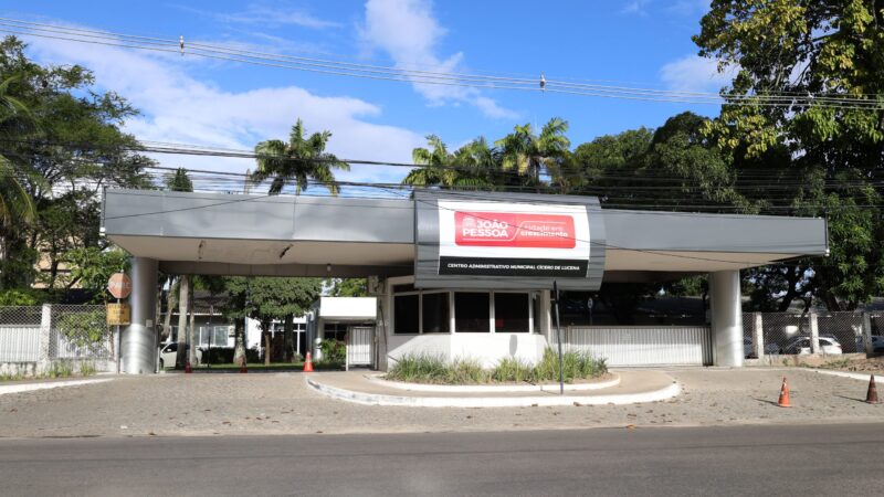 Prefeitura de João Pessoa antecipa pagamento de abril para servidores; aposentados recebem primeiro