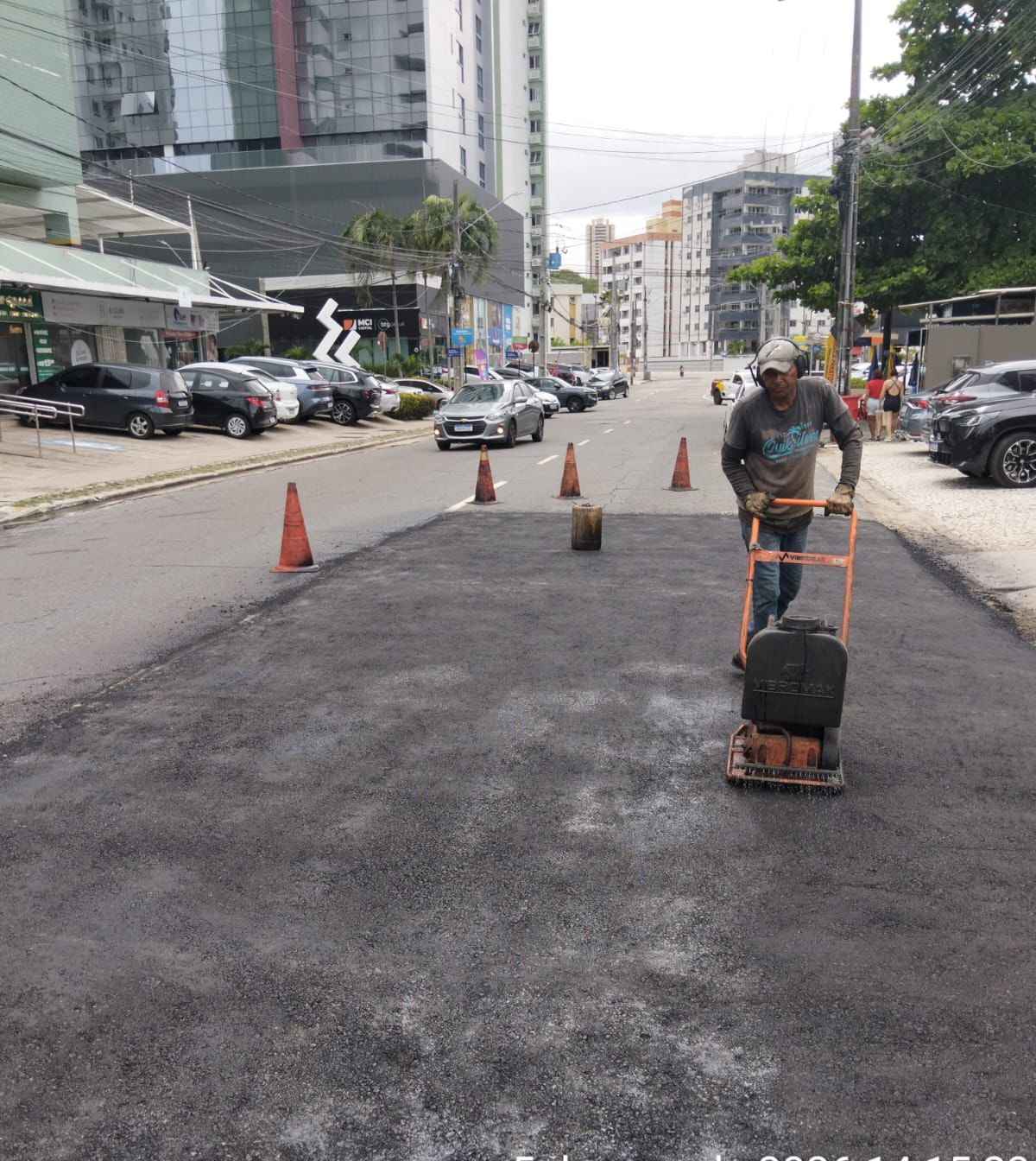 Operação Tapa-Buraco da Seinfra de João Pessoa Cobre 23 Bairros com Intensas Ações de Manutenção Viária e Drenagem