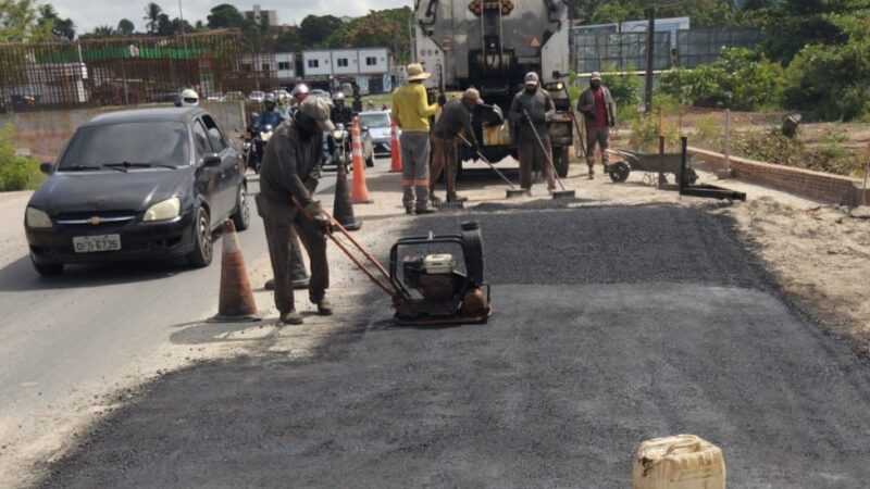 Operação Tapa-Buraco da Seinfra de João Pessoa não para e reforça ações em 34 bairros durante feriado de Tiradentes