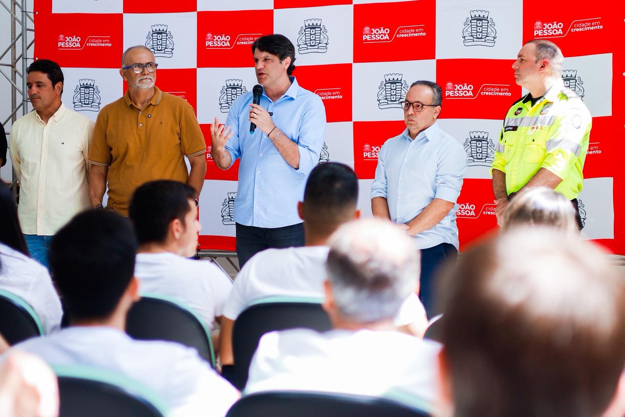 Nova turma de agentes de mobilidade urbana em João Pessoa inicia formação para reforçar o trânsito da cidade e a segurança da população