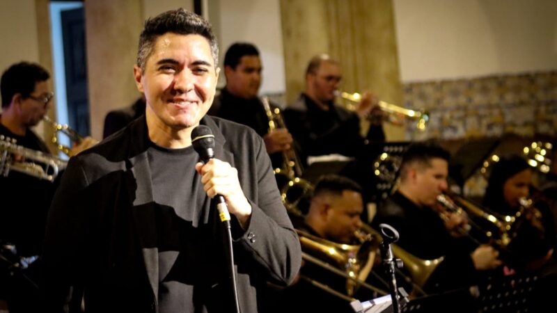 Cantor Túlio Melo e Big Band Rubacão Jazz Prestam Homenagem Icônica a Elvis Presley e Clássicos da Música Romântica